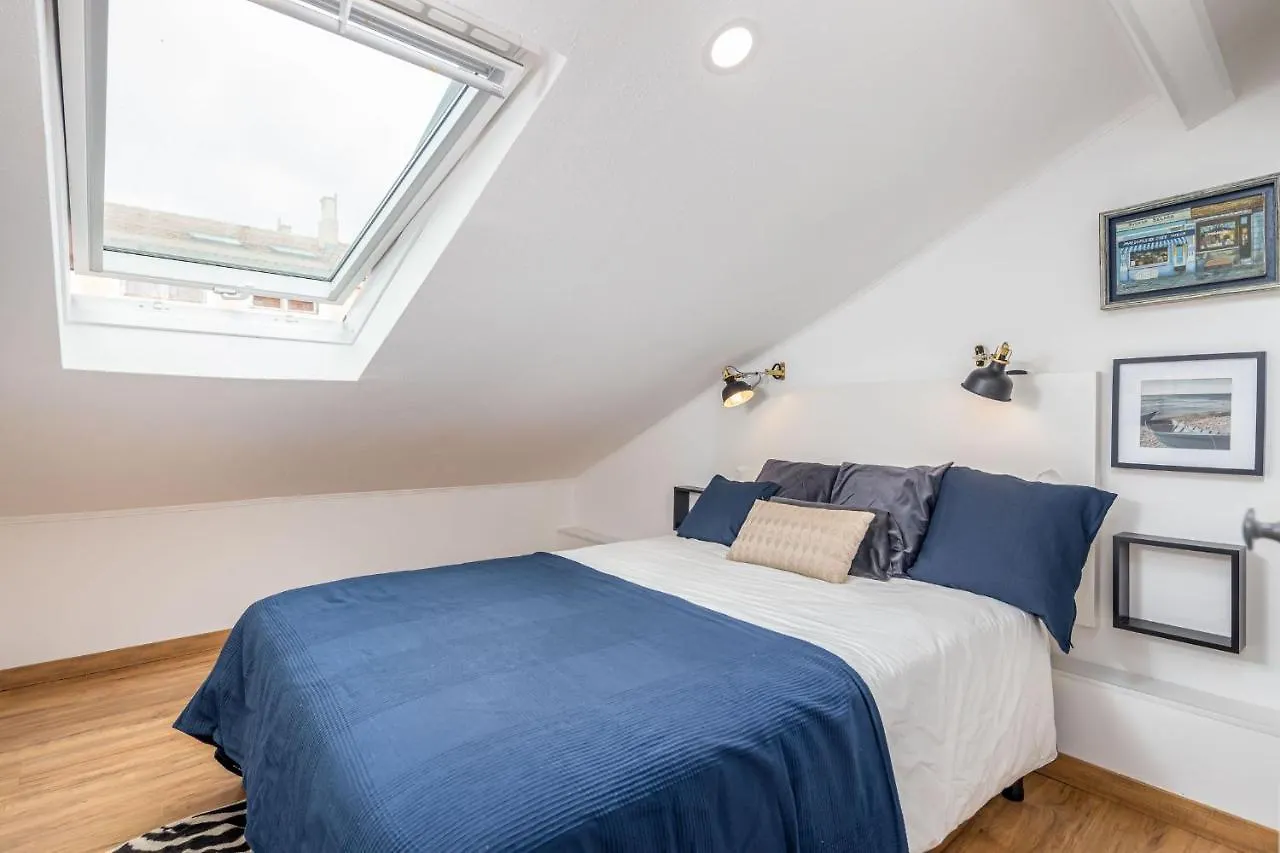 Lägenhet Lapa 3Bdr Duplex W/ Balcony By Lovelystay Lisboa