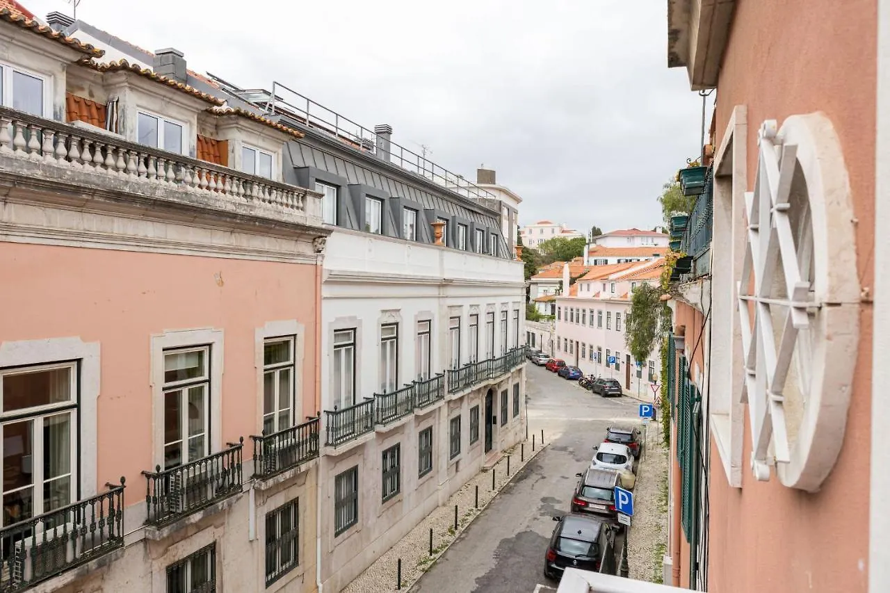 Lapa 3Bdr Duplex W/ Balcony By Lovelystay Lisbon Portugal