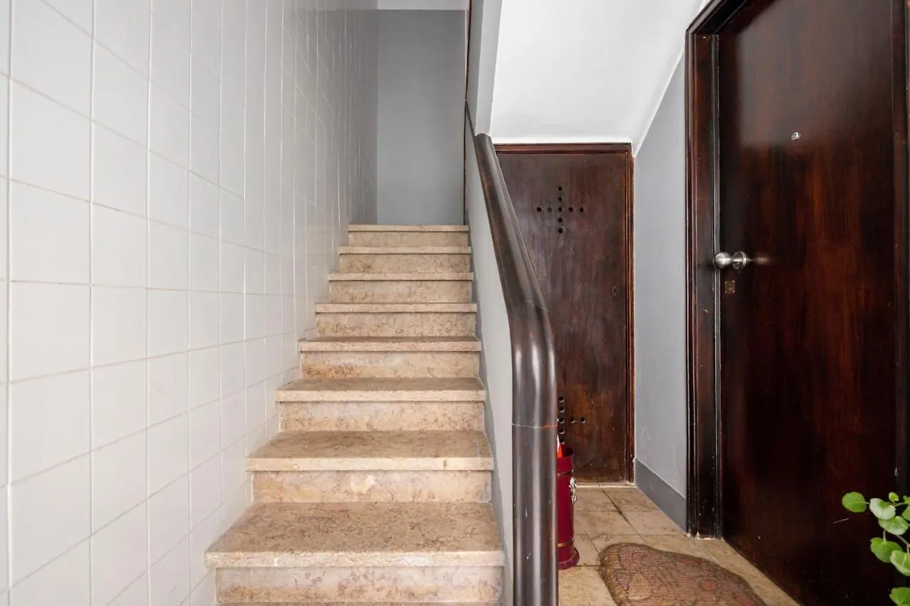 Lapa 3Bdr Duplex W/ Balcony By Lovelystay Lisbon